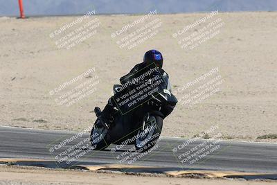 media/Oct-02-2025-Racers Edge (Thu) [[2c91cb6ab3]]/2-A Group/Session 5-Turn 12 (130pm)/